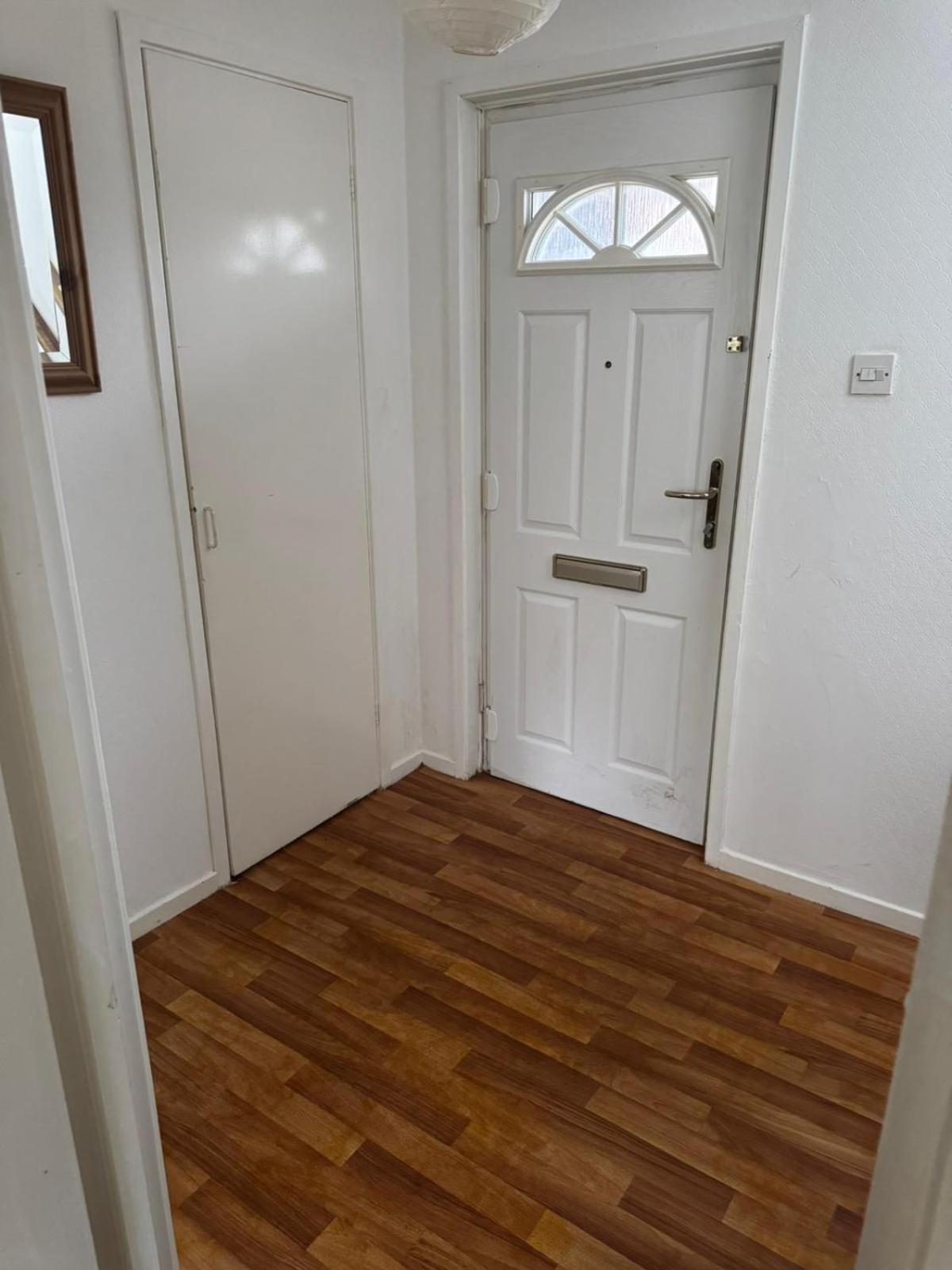 Wombridge Large 2 Bedroom House מראה חיצוני תמונה